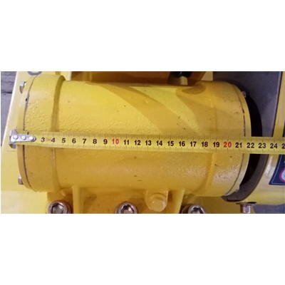 Віброплита Dro-Masz 90 кілограм з двигуном Loncin Віброплита Dro-Masz 90 кілограм з двигуном Loncin